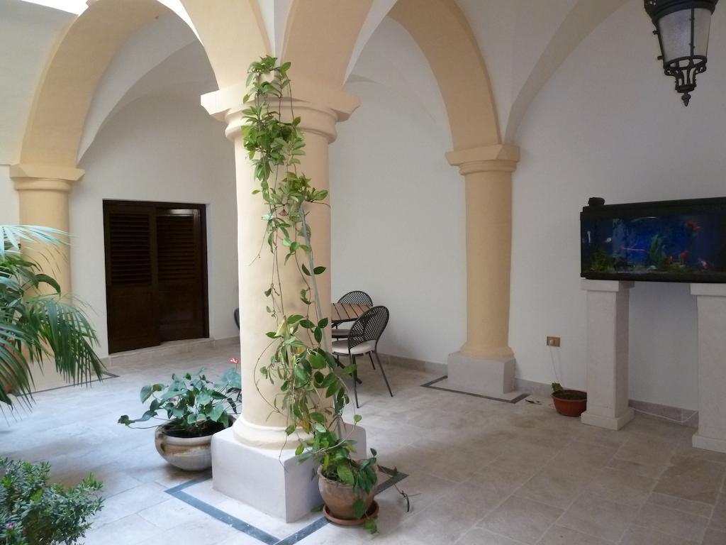 Palazzo Franza Musaro Ugento Εξωτερικό φωτογραφία